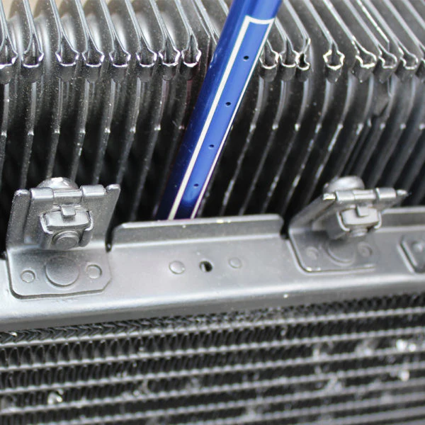 IPA 8050 Air Comb® Filter and Radiator Cleaner 12″ - Image 4