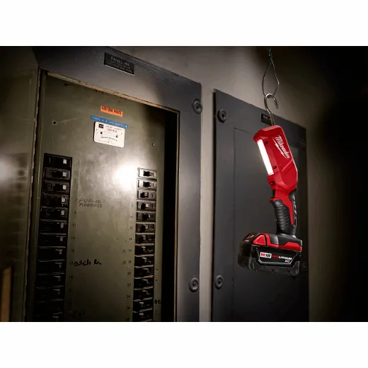 Milwaukee 2352-20 M18™ Stick Light (Tool Only) - Image 5