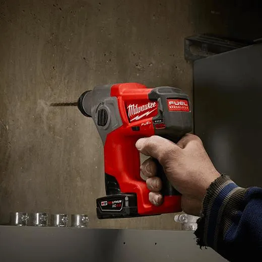 Milwaukee 2416-21XC M12 FUEL™ 5/8” SDS Plus Rotary Hammer Kit - Image 4