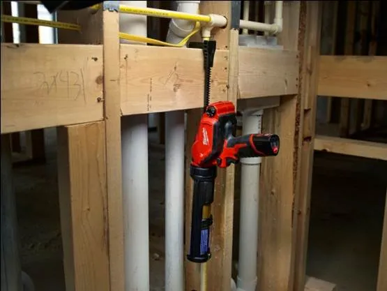 Milwaukee 2441-20 M12™ Cordless 10oz. Caulk and Adhesive Gun (Tool Only) - Image 5