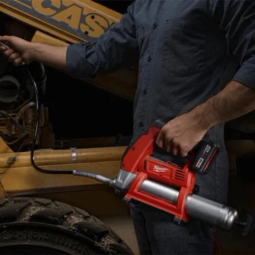 Milwaukee 2446-21XC M12 Cordless Lithium-Ion Grease Gun Kit - Image 8
