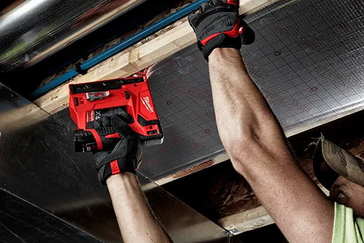 Milwaukee 2447-20 M12™ 3/8" Crown Stapler - Image 4