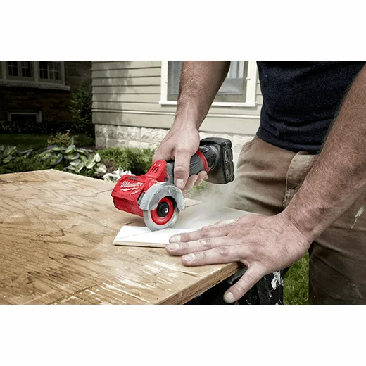 Milwaukee 2522-21XC M12 FUEL™ 3" Compact Cut Off Tool Kit - Image 7