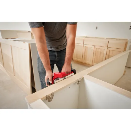 Milwaukee 2524-20 M12™ Brushless 2” Planer (Tool Only) - Image 11