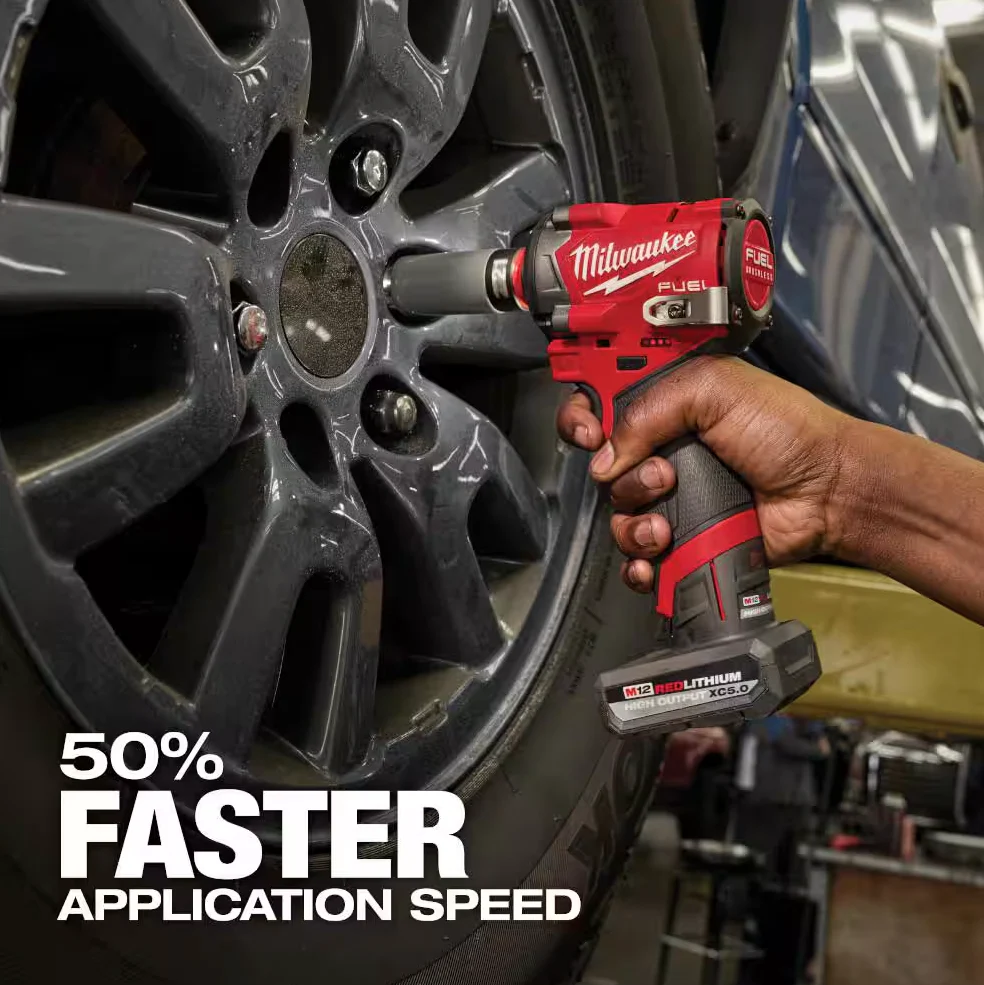 Milwaukee 2563-20 M12 FUEL™ Stubby 1/2" Impact Wrench (Tool Only) - Image 5