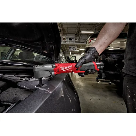 Milwaukee 2564-22 M12 FUEL™ 3/8" Right Angle Impact Wrench w/ Friction Ring Kit - Image 6