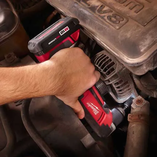 Milwaukee 2615-20 M18™ Cordless Right Angle Drill (Tool Only) - Image 6
