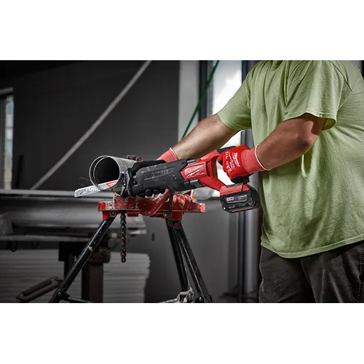 Milwaukee 2821-21 M18 FUEL™ SAWZALL® Reciprocating Saw - 1 Battery XC5.0 Kit - Image 10