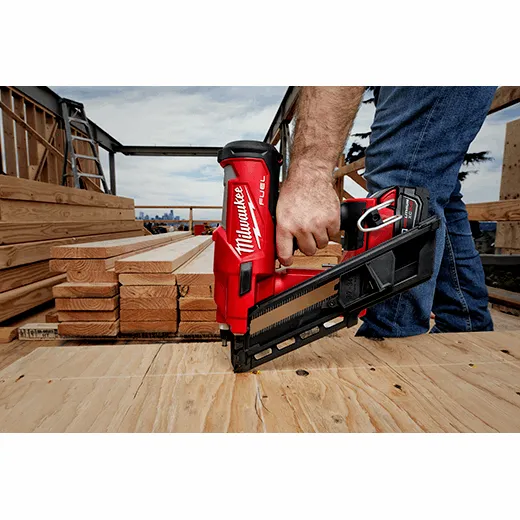 Milwaukee 2745-20 M18 FUEL™ 30 Degree Framing Nailer (Tool Only) - Image 3