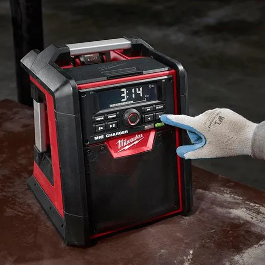 Milwaukee 2792-20 M18™ Jobsite Radio/Charger - Image 9