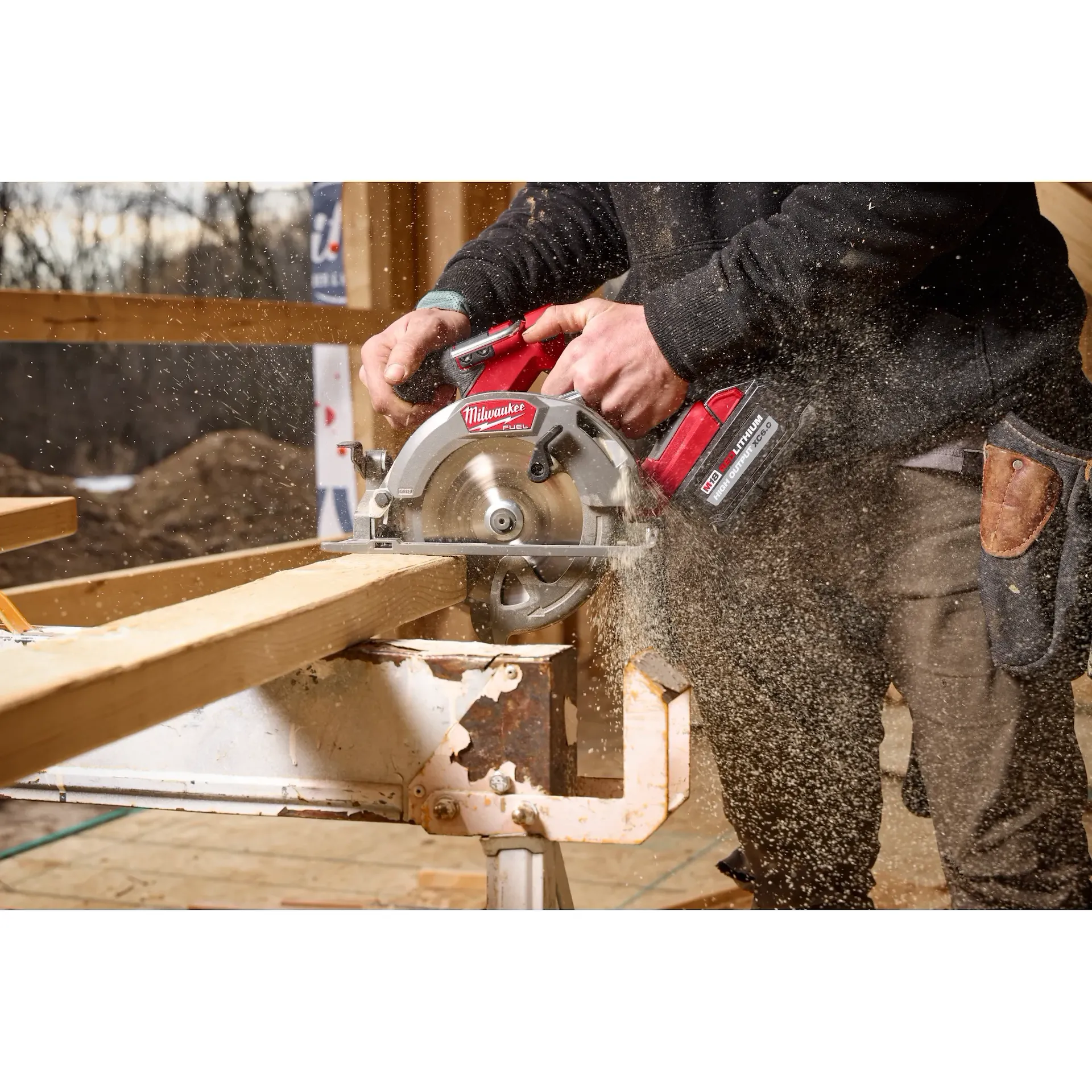 Milwaukee 2833-20 M18 FUEL™ 6-1/2” Circular Saw (Tool Only) - Image 4