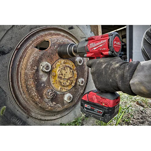 Milwaukee 2960-22R M18 FUEL™ 3/8" Mid-Torque Impact Wrench w/ Friction Ring - Image 7