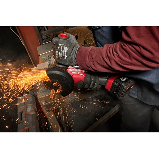 Milwaukee 2881-20 M18 FUEL™ M18 FUEL™ 4-1/2" / 5" Braking Grinder Slide Switch, Lock-On (Tool Only) - Image 5