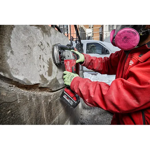 Milwaukee 2881-20 M18 FUEL™ M18 FUEL™ 4-1/2" / 5" Braking Grinder Slide Switch, Lock-On (Tool Only) - Image 6