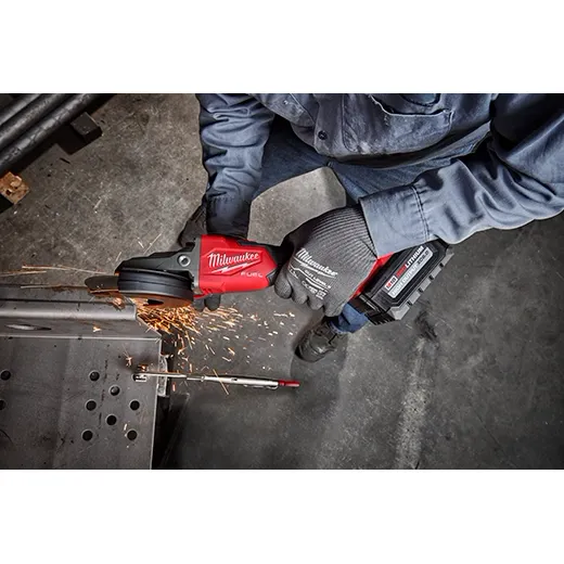 Milwaukee 2887-20 M18 FUEL™ 5" Flathead Braking Angle Grinder with Slide Switch Lock-On (Tool Only) - Image 5