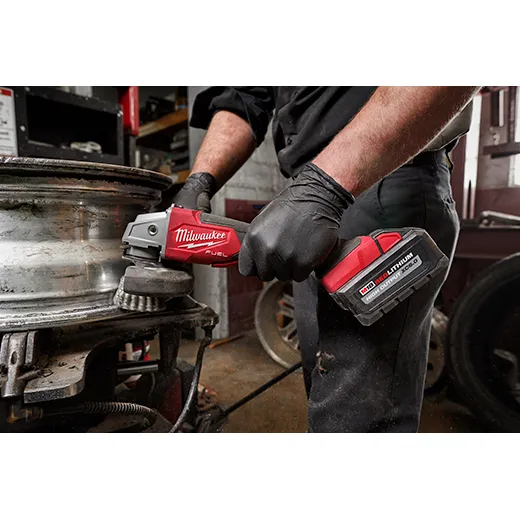 Milwaukee 2888-20 M18 FUEL™ 4-1/2"- 5" Variable Speed Braking Angle Grinder, Paddle Switch No-Lock (Tool Only) - Image 8