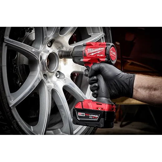 Milwaukee 2962-20 M18 FUEL™ 1/2" Mid-Torque Impact Wrench w/ Friction Ring (Tool Only) - Image 10