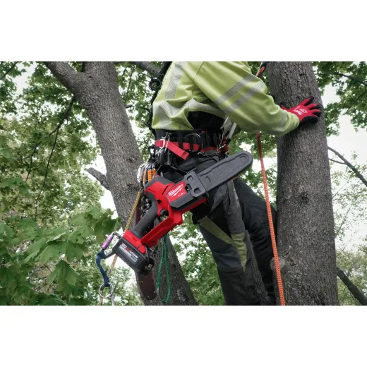 Milwaukee 3004-21P M18 FUEL™ HATCHET™ 8" Pruning Saw w/6.0 Battery Kit - Image 6
