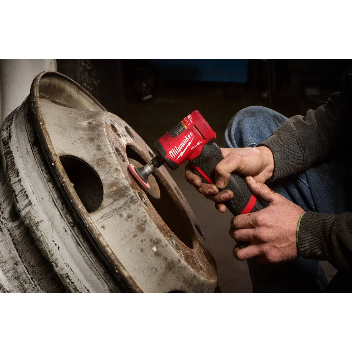 Milwaukee 3485-22 M12 FUEL 12V Lithium-Ion Brushless Cordless 1/4 in. Right Angle Die Grinder Kit - Image 6