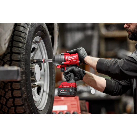 Milwaukee 48-11-1850R M18™ REDLITHIUM™ XC5.0  Resistant Battery Pack - Image 5