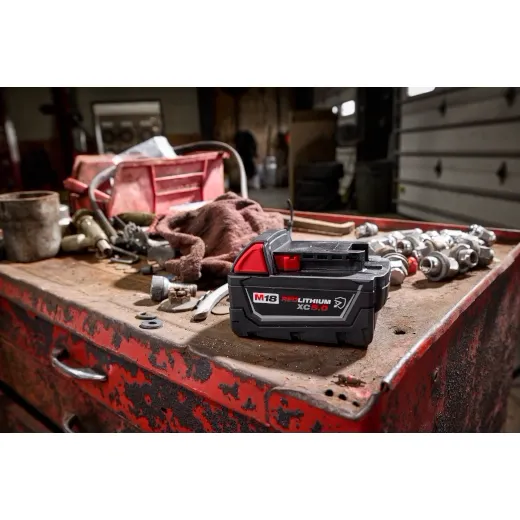 Milwaukee 48-11-1850R M18™ REDLITHIUM™ XC5.0  Resistant Battery Pack - Image 6