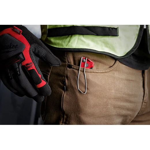 Milwaukee 48-22-1901 FASTBACK™ Compact Folding Utility Knife - Image 4