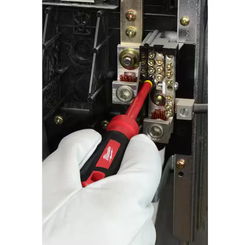 Milwaukee 48-22-2202 - 3PC 1000V Insulated Screwdriver Set - Image 5