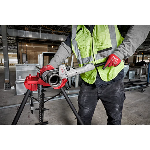 Milwaukee 48-22-7318 CHEATER™ Aluminum Adaptable Pipe Wrench - Image 7