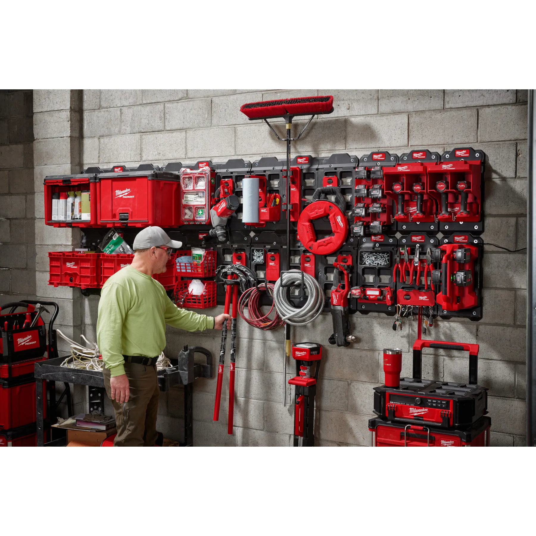 Milwaukee 48-22-8071 PACKOUT™ Large Magnetic Bin - Image 6