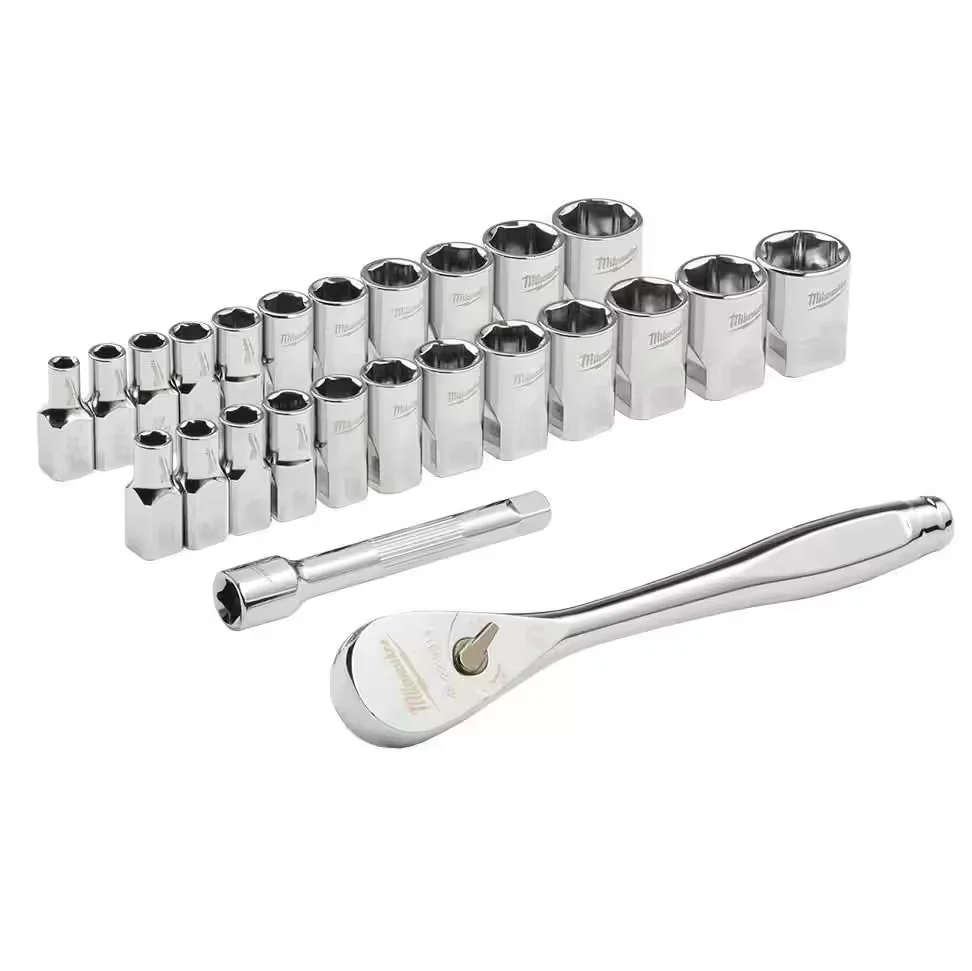 Milwaukee 48-22-9044 - 1/4" Drive Metric & SAE Ratchet and Socket Set with FOUR FLAT™ SIDES, 25pc - Image 3