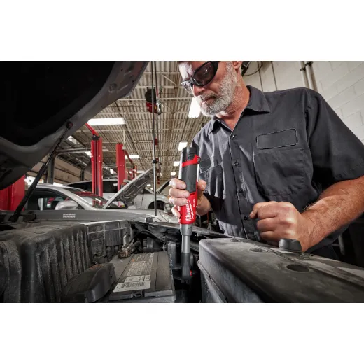 Milwaukee 2568-20 M12 FUEL™ 1/4" Extended Reach High Speed Ratchet (Tool Only) - Image 5